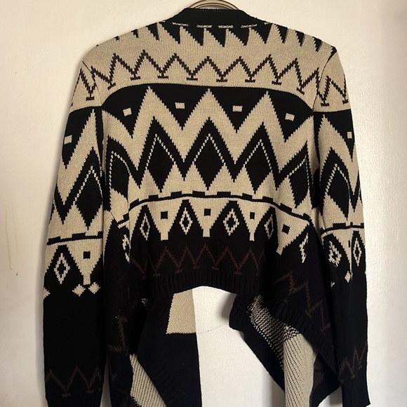 West 36th float waterfall opening cardigan - Picture 4 of 4